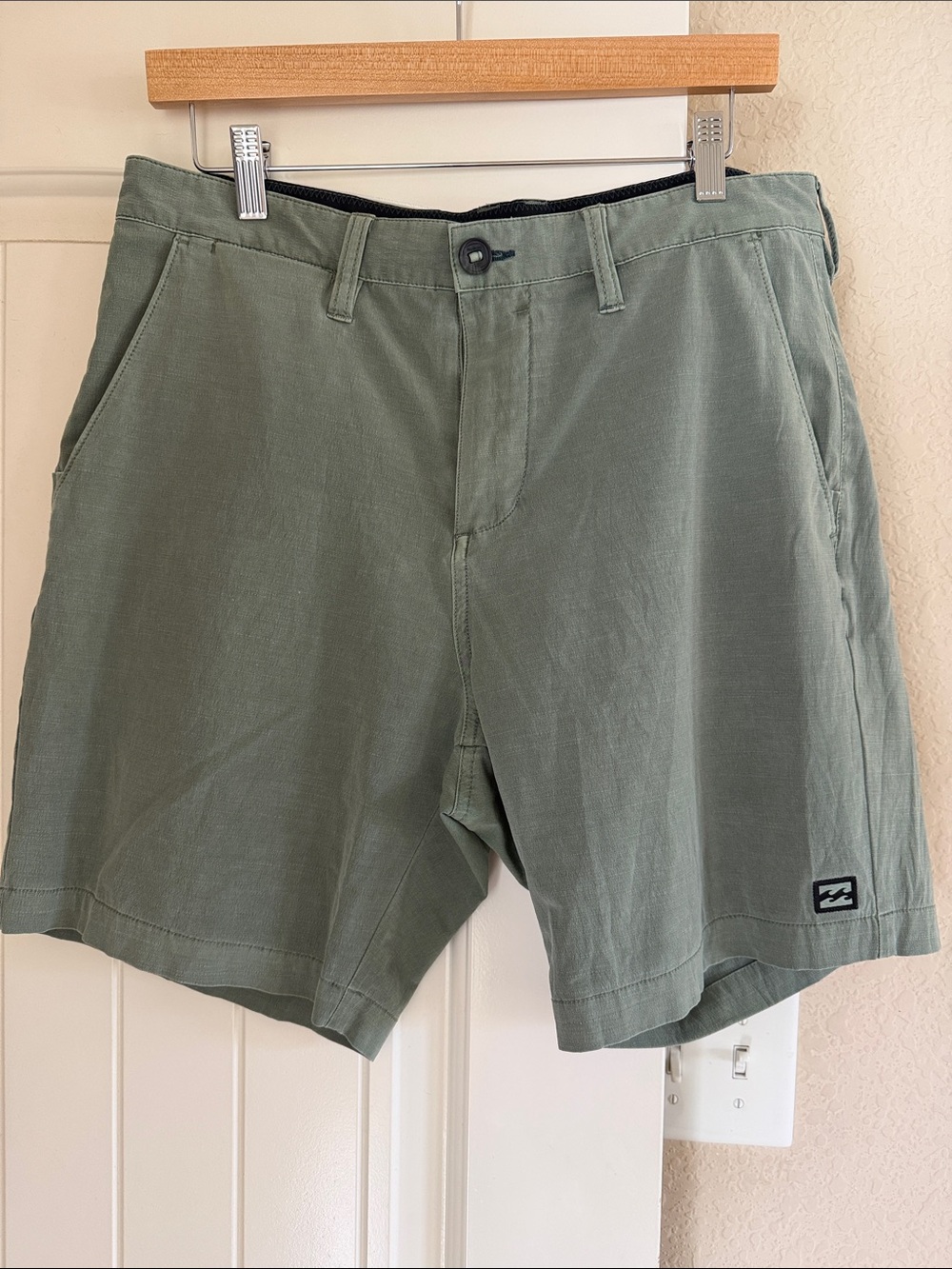 Billabong Men’s Olive Green Recycler Crossfire Submersibles